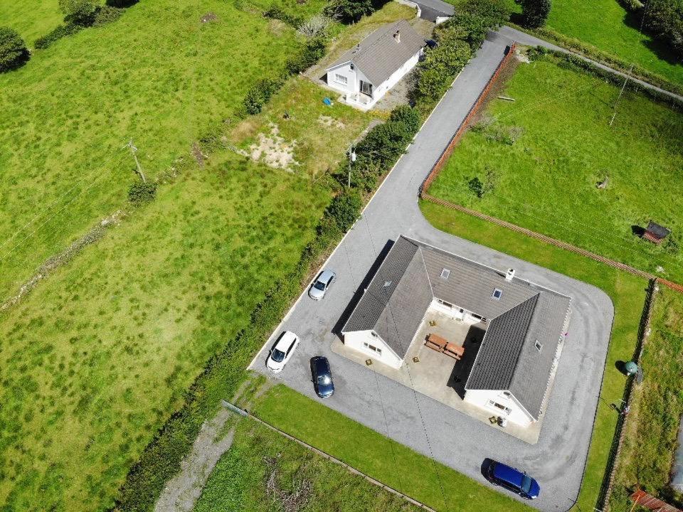 Sally'S Vineyard Buncrana Bagian luar foto